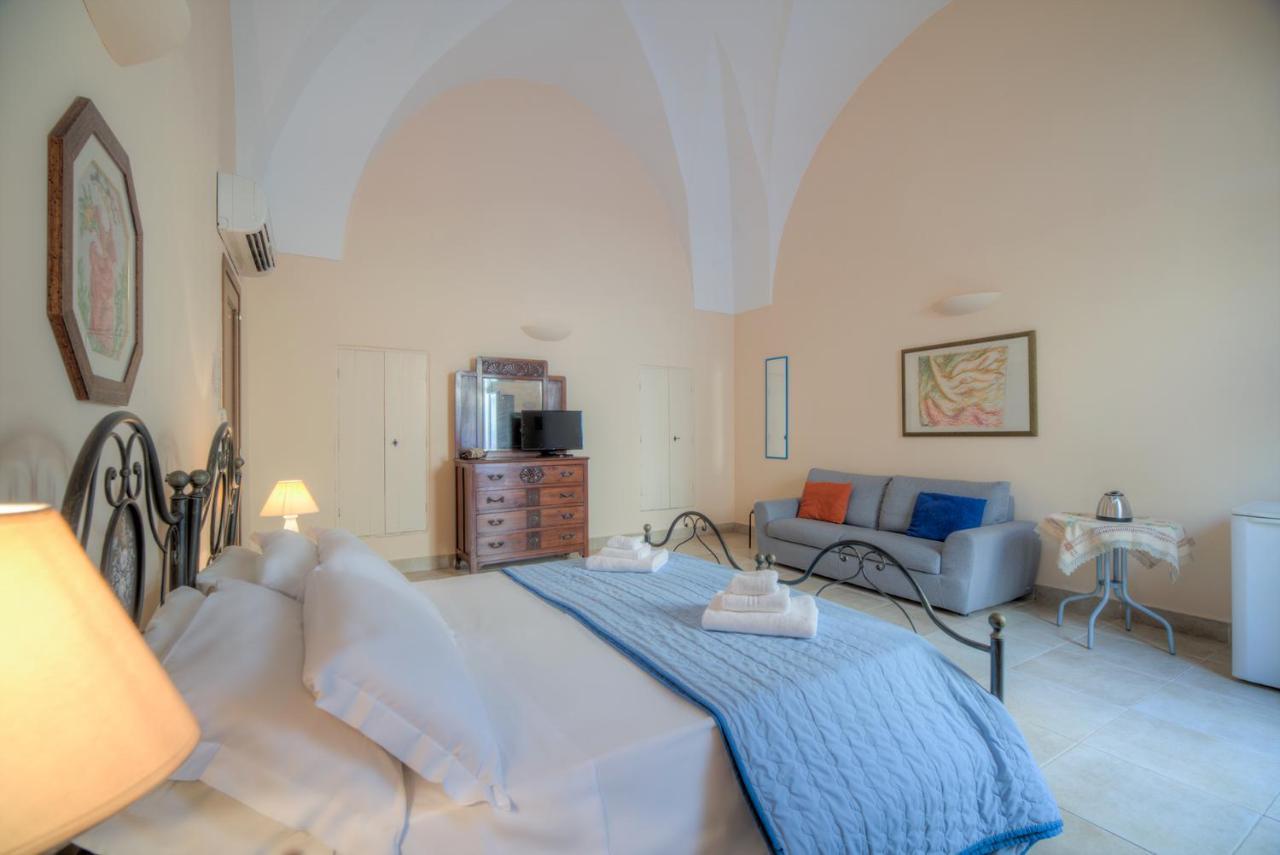Lu Caffa By Typney Bed & Breakfast Vernole Exterior photo